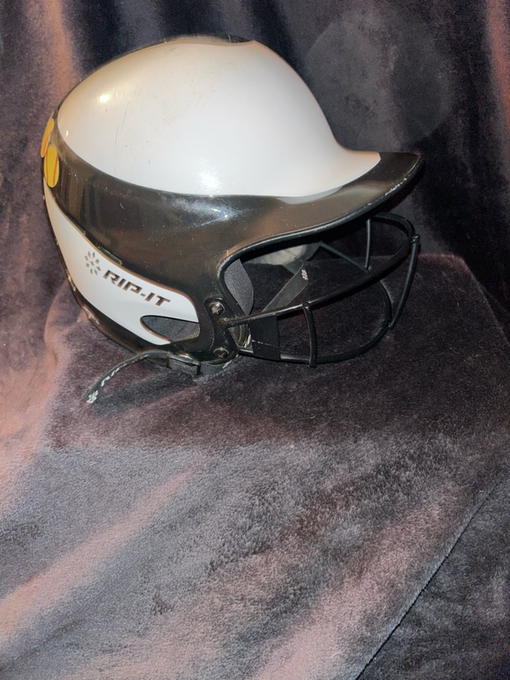 Rip-It Women's White and Black Batting Helmet